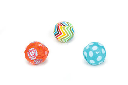 Beeztees Kedi Oyuncağı, Renkli Kumaş Top, 3 Adet, 4cm - Beeztees