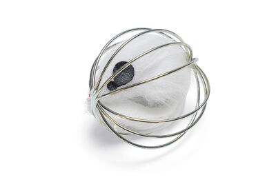 Beeztees Kedi Oyuncağı, Tel Top İçerisinde Pleuş Fare, Çeşitli Renklerde, 5,5cm