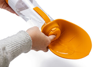 Beeztees Köpek Seyahat Su Şişesi, Ödül Kabı, Silikon, Çeşitli Renklerde, 25x9x9cm, 600ml - 8