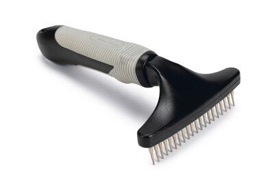 Beeztees Sık Alt Kürklü Köpek Tarağı, 15,5cm , 15,5x11x5cm