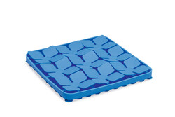 Beeztees Yavru Köpek Mama Yeme Oyuncağı, Kare Şeklinde, Silikon, Mavi, 20x20cm - Beeztees