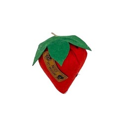 Diğer / Other - Çilek Figürlü Keçe Catnip (Kedi Otlu) Kedi Oyuncağı 9 x 7 Cm