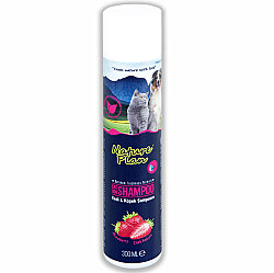 Nature Plan Çilek Kokulu Kedi ve Köpek Şampuanı 300 ML - Nature Plan
