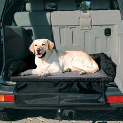 Trixie - Trixie Köpek Araba Yatağı ve Bagaj Örtüsü